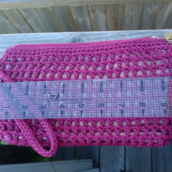 The Sak crochet magenta wristlet - Picture 12 of 13